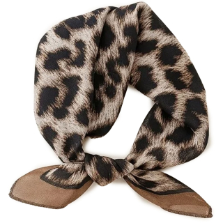 maja kids kindersjaal lio leopard print 55x55 cm