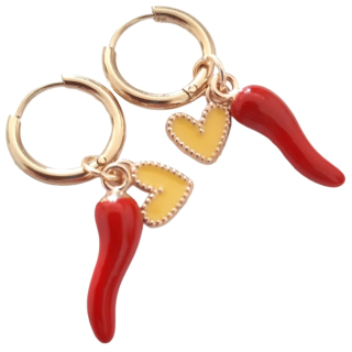 Marlo oorbellen goud/rood peperhearts