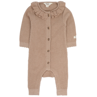 Baje Studio Nozi boxpak taupe ruffle kraag voorkant