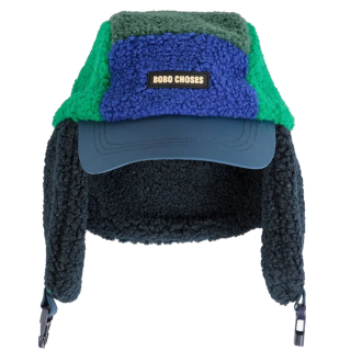 Bobo Choses Teddy Muts Chapka Blauw Groen met teddy kleurvlakken, donkerblauwe klep en lange oorflappen