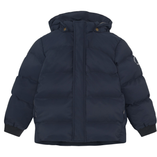 Vooraanzicht van de En Fant Winterjas Parisian Night Blauw model 240459 in kleur 7021 Parisian Night met gewatteerd design en afneembare capuchon.