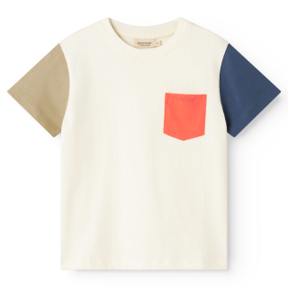 MarMar Copenhagen t-shirt creme met colorblock mouwen en koraal borstzakje voor jongens