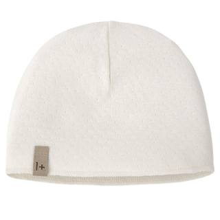 One More In The Family muts Elise in ecru met subtiele geperforeerde structuur