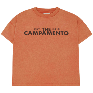 The Campamento T-shirt bruin met Est The Campamento print voor kinderen
